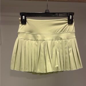 Women's Pleated Skirt - Light Green